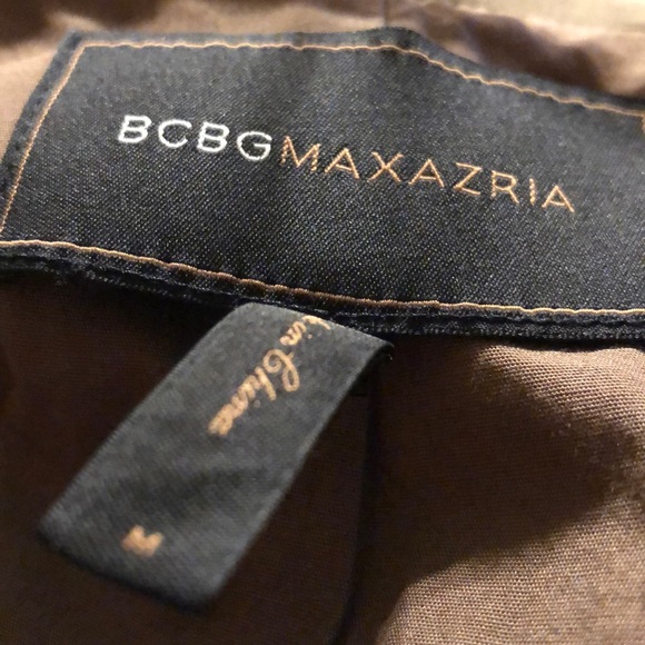 BCBG MAXAZRIA SIZE MEDIUM - Picture 6 of 8
